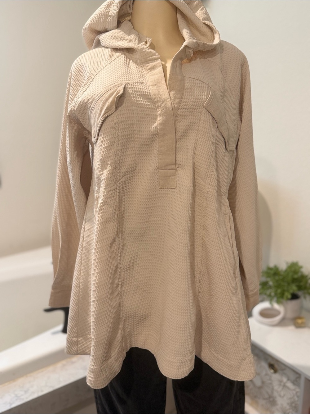 BIBI Cream Waffle Knit Hooded Tunic Top – Size Small